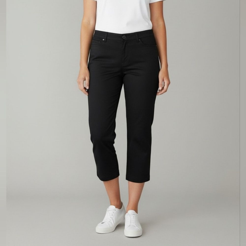 Dalia Black Cropped Pants